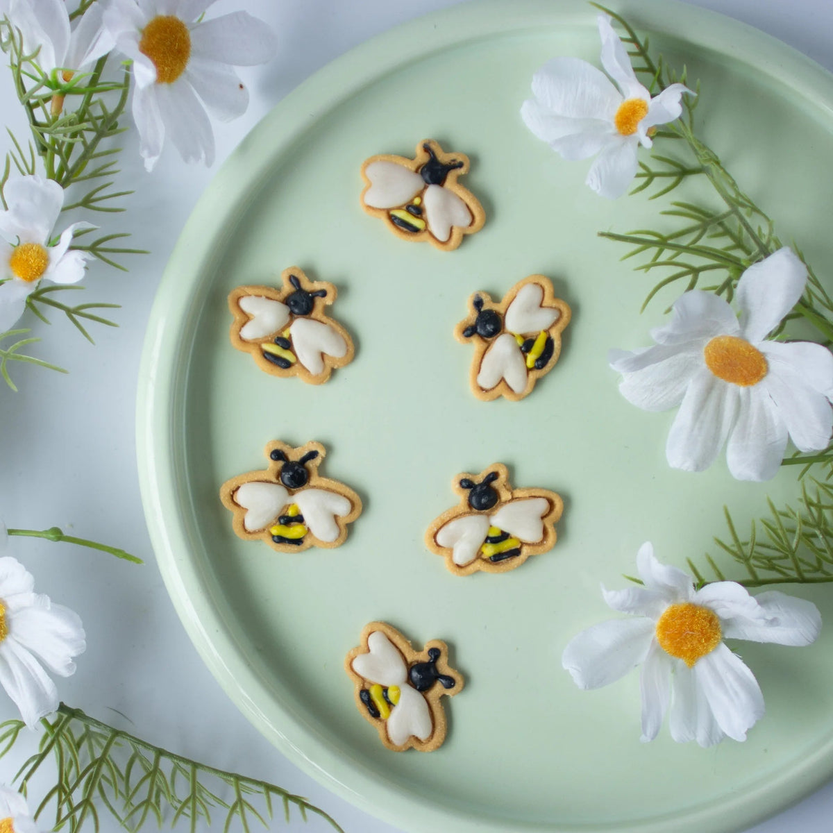 Mini Bees Coomkies - 6pk - Pooch Luxury