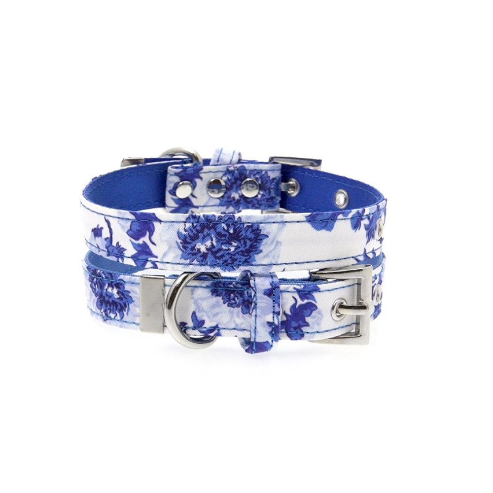 
                  
                    Blue Floral Bouquet Fabric Collar - Pooch Luxury
                  
                