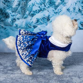 
                  
                    Holiday Dog Harness Dress - Snowflakes - Pooch Luxury
                  
                